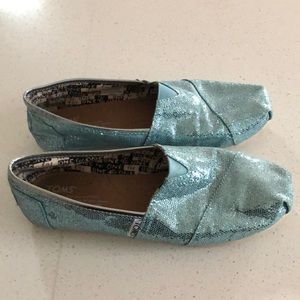 Toms Sparkling Blue Flats